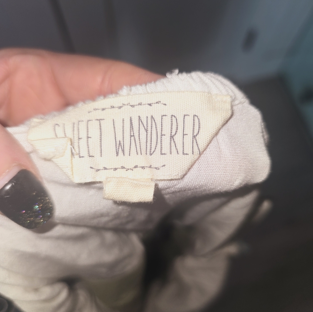 CUTE 😍  Romper - Picture 3 of 3
